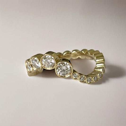 Wave Embrace Ring, 18K Gold, view 2