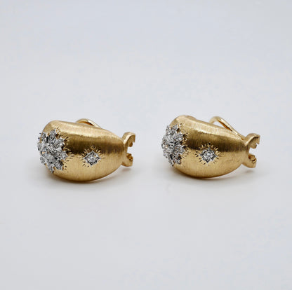 Rigatto, Gold Engraved Snowflake Diamond Earrings, 18K Gold, view 4