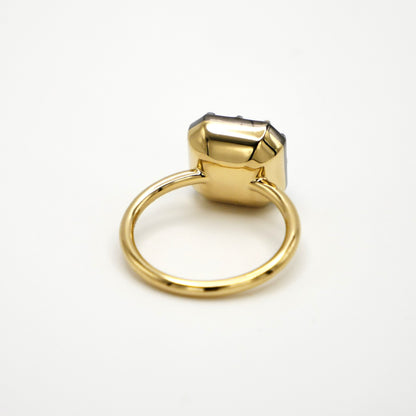 Georgian Victorian Asscher Cut Sapphire Gold Button Back Collet Ring, view 5