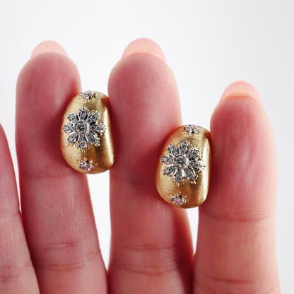 Rigatto, Gold Engraved Snowflake Diamond Earrings, 18K Gold, view 7