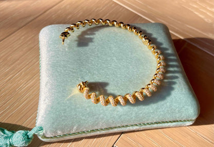 Fusilli Rotini Spiral Gold Moissanite Bangle, view 13