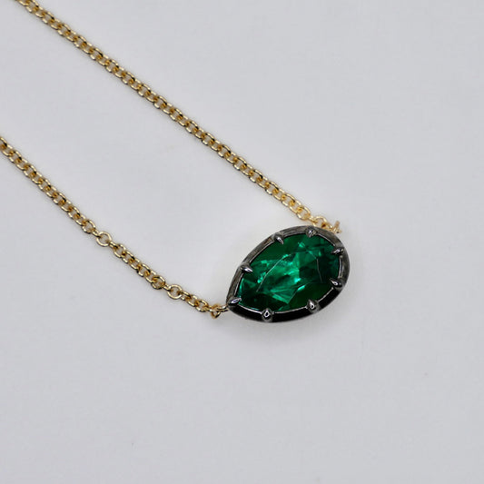 Georgian Victorian Collet Set Round Back Pear Shaped Emerald Necklace