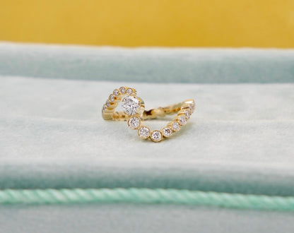 Wave Embrace II Ring, 18K Gold, view 4
