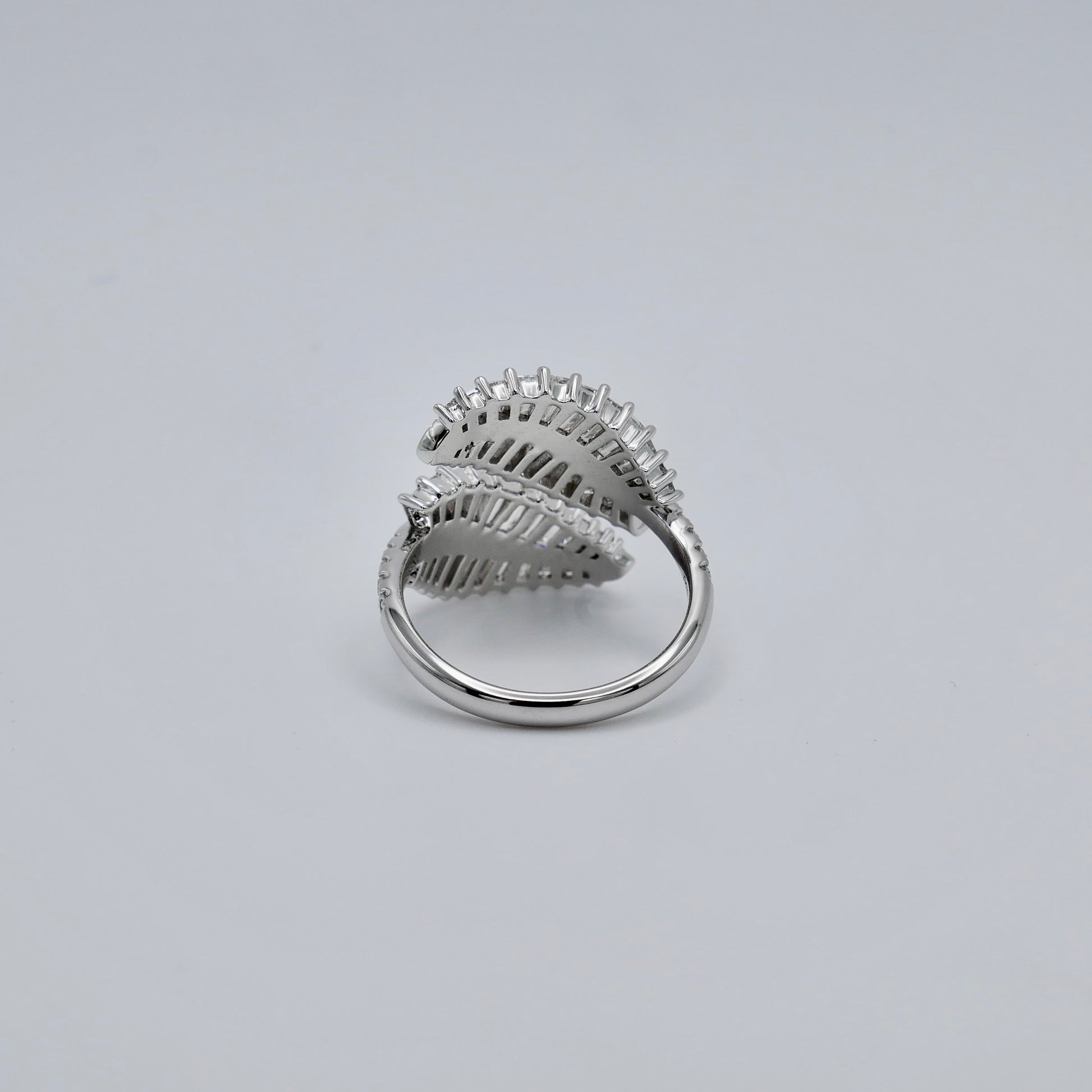 Double palm leaf ring with baguette lab diamonds in 18K white gold, view 4