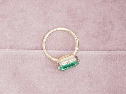 Georgian Victorian Aquamarine Button Back Collet Ring, view 3