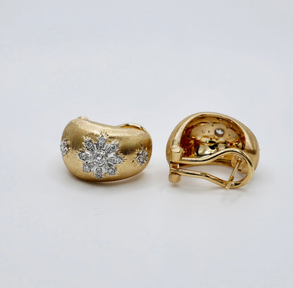 Rigatto, Gold Engraved Snowflake Diamond Earrings, 18K Gold, view 3