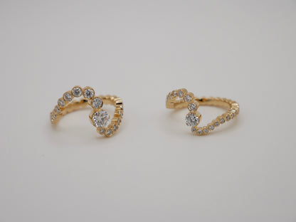 Wave Embrace III Ring, 18K Gold, view 4
