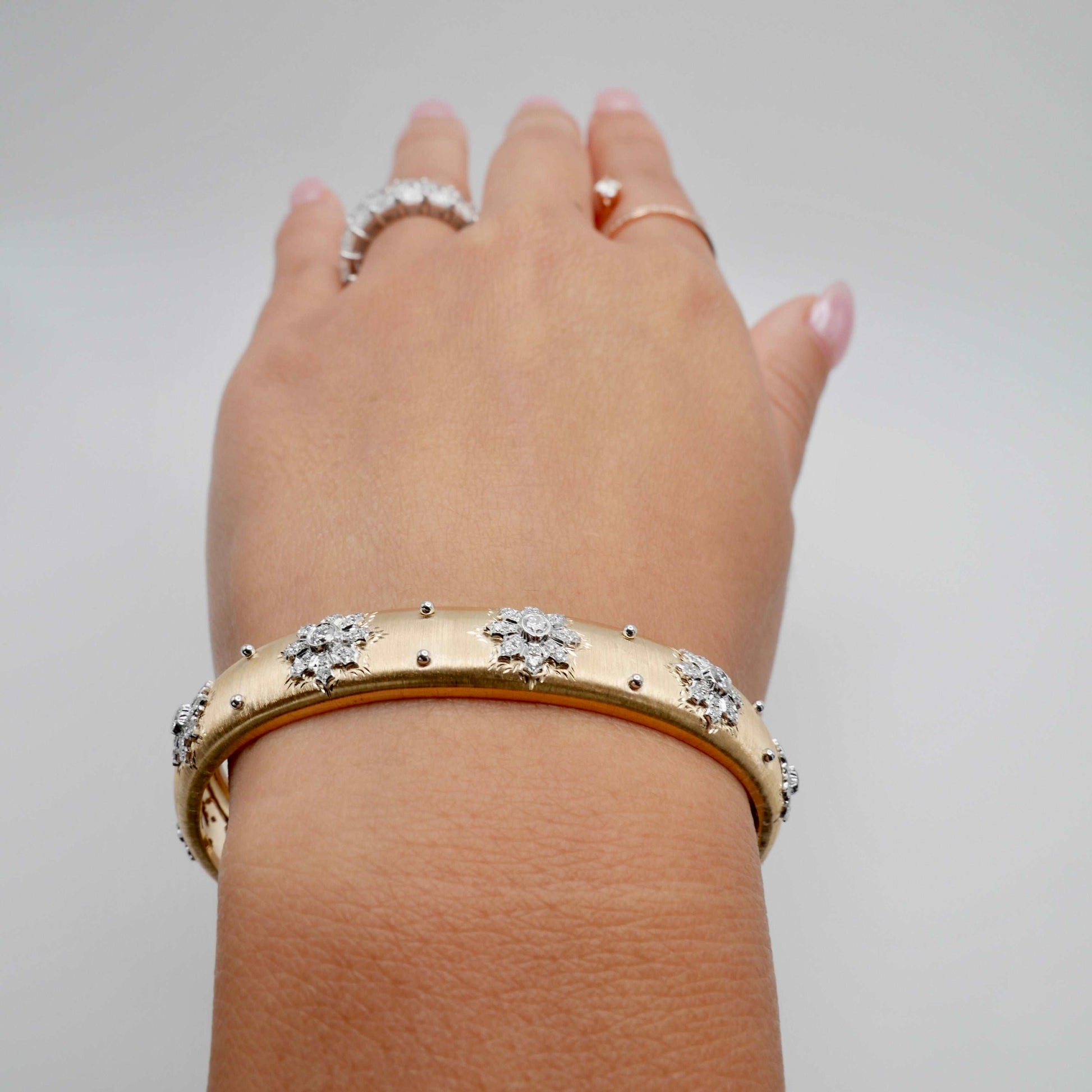 Buccellati Macri Yellow Diamond Bracelet Bangle