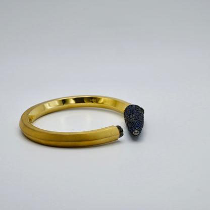 Pen Bangle with Lab Grown Blue Sapphire Pavé, 18K Yellow Gold Filled, view 4