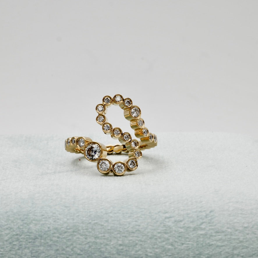 18K Alphabet Embrace Ring (Q-X) | Sophie Bille Brahe style | Rihanna jewelry | Emma Watson jewelry | Scandinavian minimalist jewelry | by Disco Marshmallow