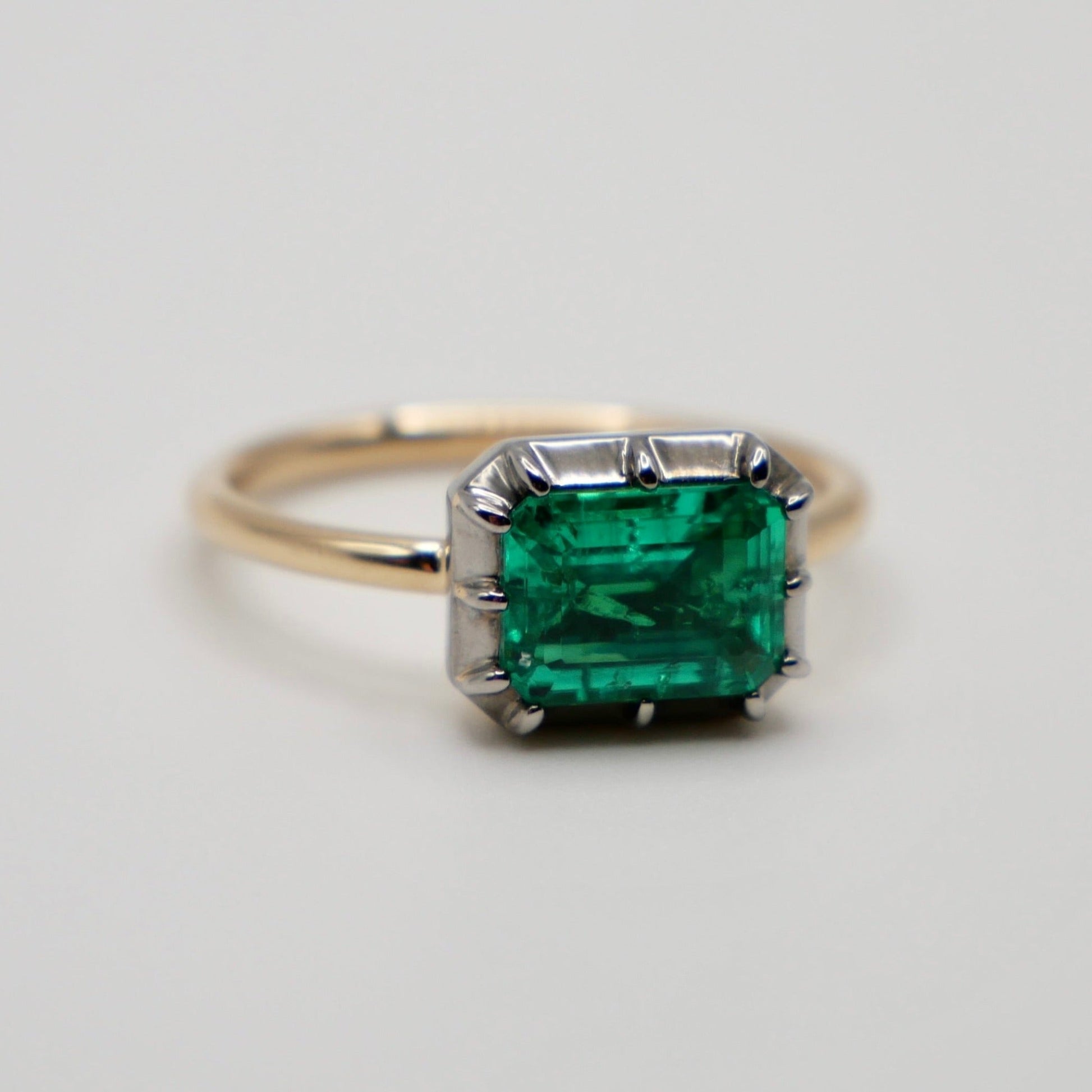 Georgian Victorian Emerald Cut Emerald Button Back Collet Ring, view 3