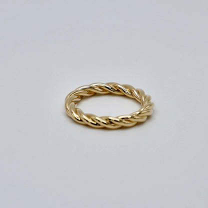 Twisted Rope Band Ring in 14K or 18K Gold