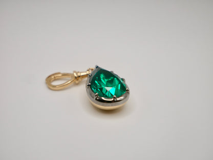 Georgian Victorian Ball Chain Pear Emerald Pendant, 18K Gold, 6 Ct, view 3