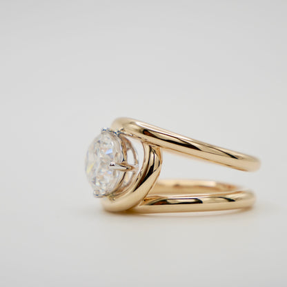 Oval Moissanite Interlocking Loops Ring, view 3
