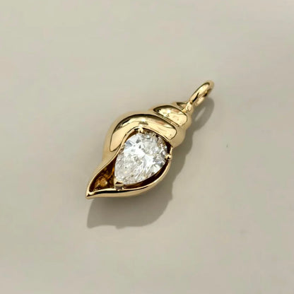 Lab Diamond Conch Shell Pendant, 18K Gold, view 8