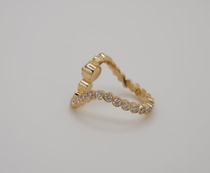 Wave Embrace III Ring, 18K Gold, view 3
