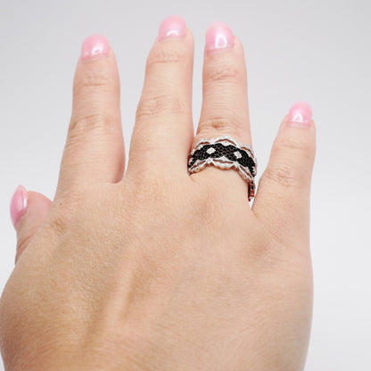Lace Honeycomb Scalloped Ring, 18K Blackened Gold, view 8
