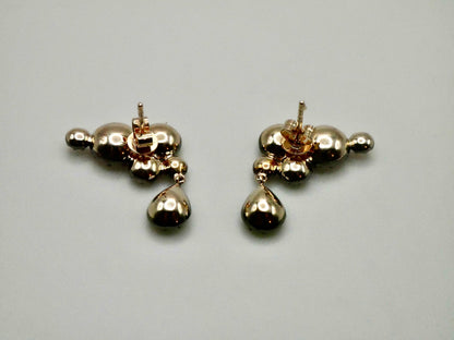 Georgian Victorian Climbing Collet Emerald and Moissanite Stud Earrings, view 7