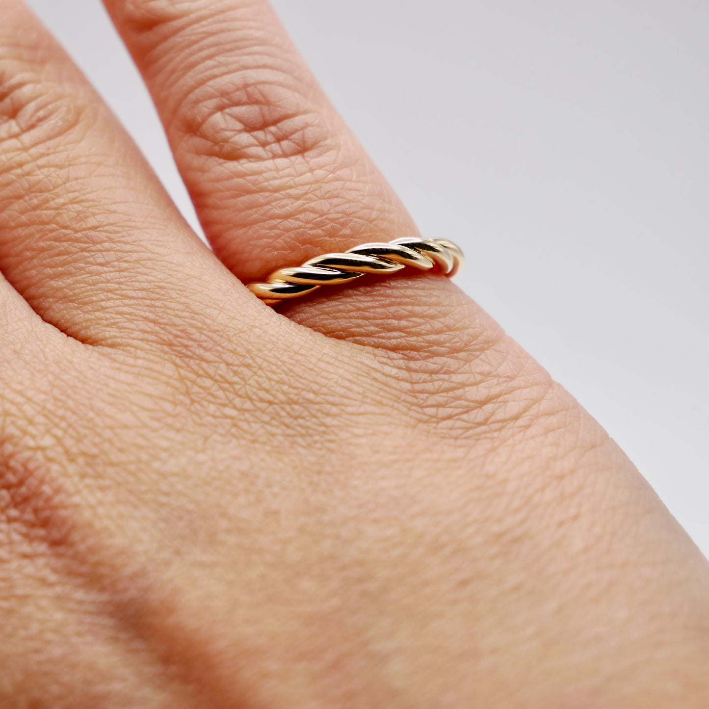Twisted Rope Band Ring in 14K or 18K Gold