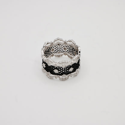 Lace Honeycomb Scalloped Ring, 18K Blackened Gold, view 4