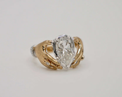 Pear Antique or Vintage Inspired Claddagh Ring in 9K, 14K or 18K Gold, view 4