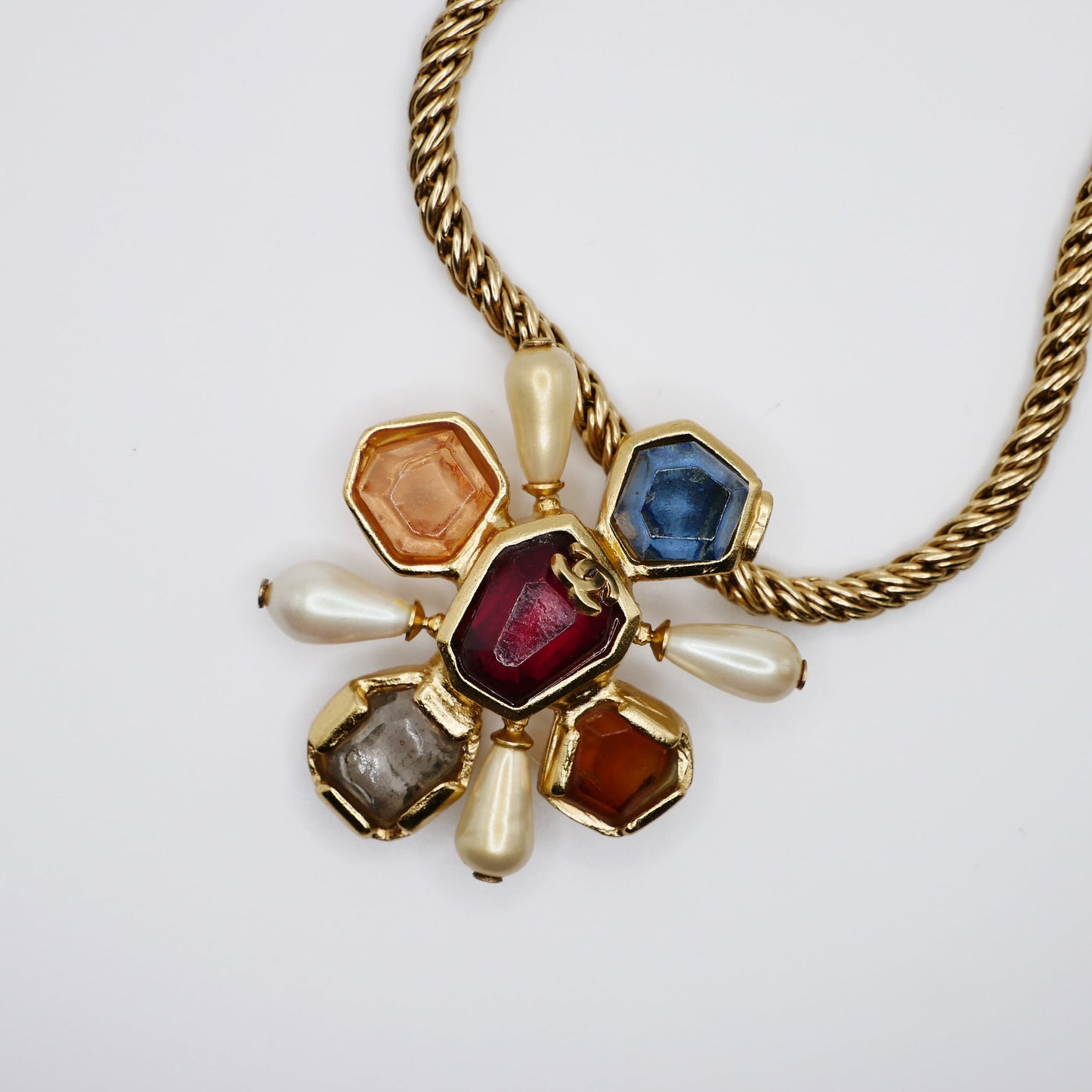 Vintage Chanel Gripoix poured glass Byzantine cross pendant necklace in gold tone