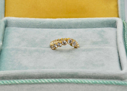 Wave Embrace Ring, 18K Gold, view 4