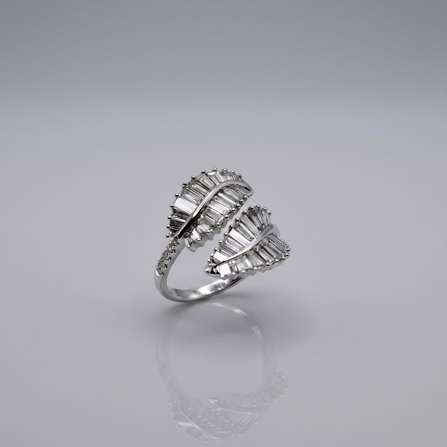 Double palm leaf ring with baguette lab diamonds in 18K white gold, view 3