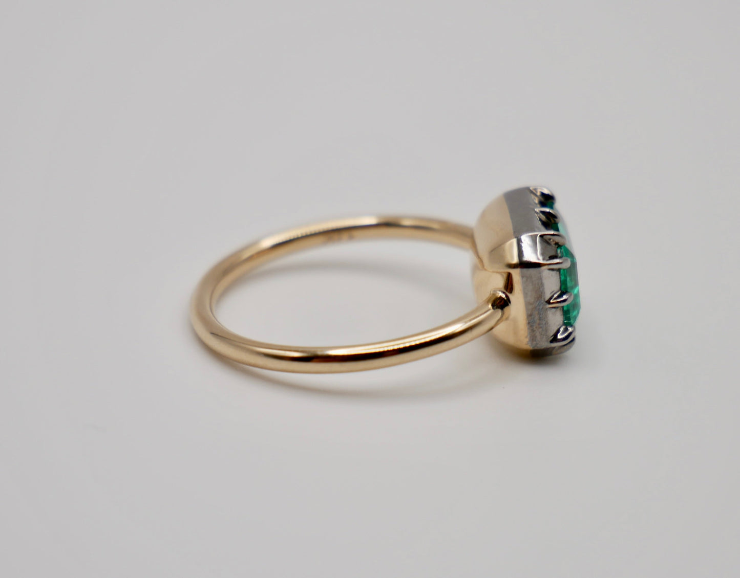 Georgian Victorian Emerald Cut Emerald Button Back Collet Ring, view 7