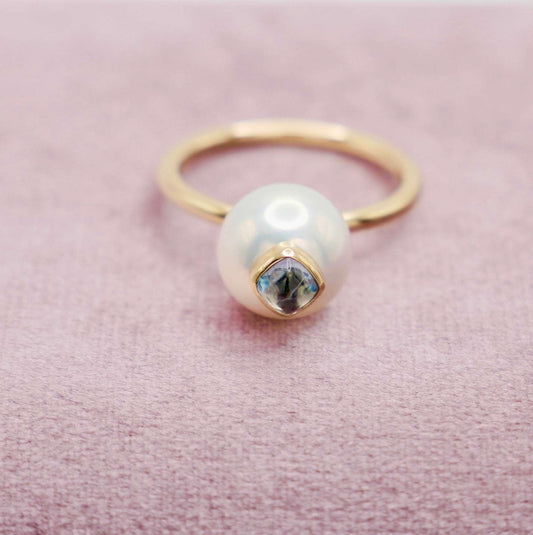 Pearl and Aquamarine Ring, 14K Gold, view 2