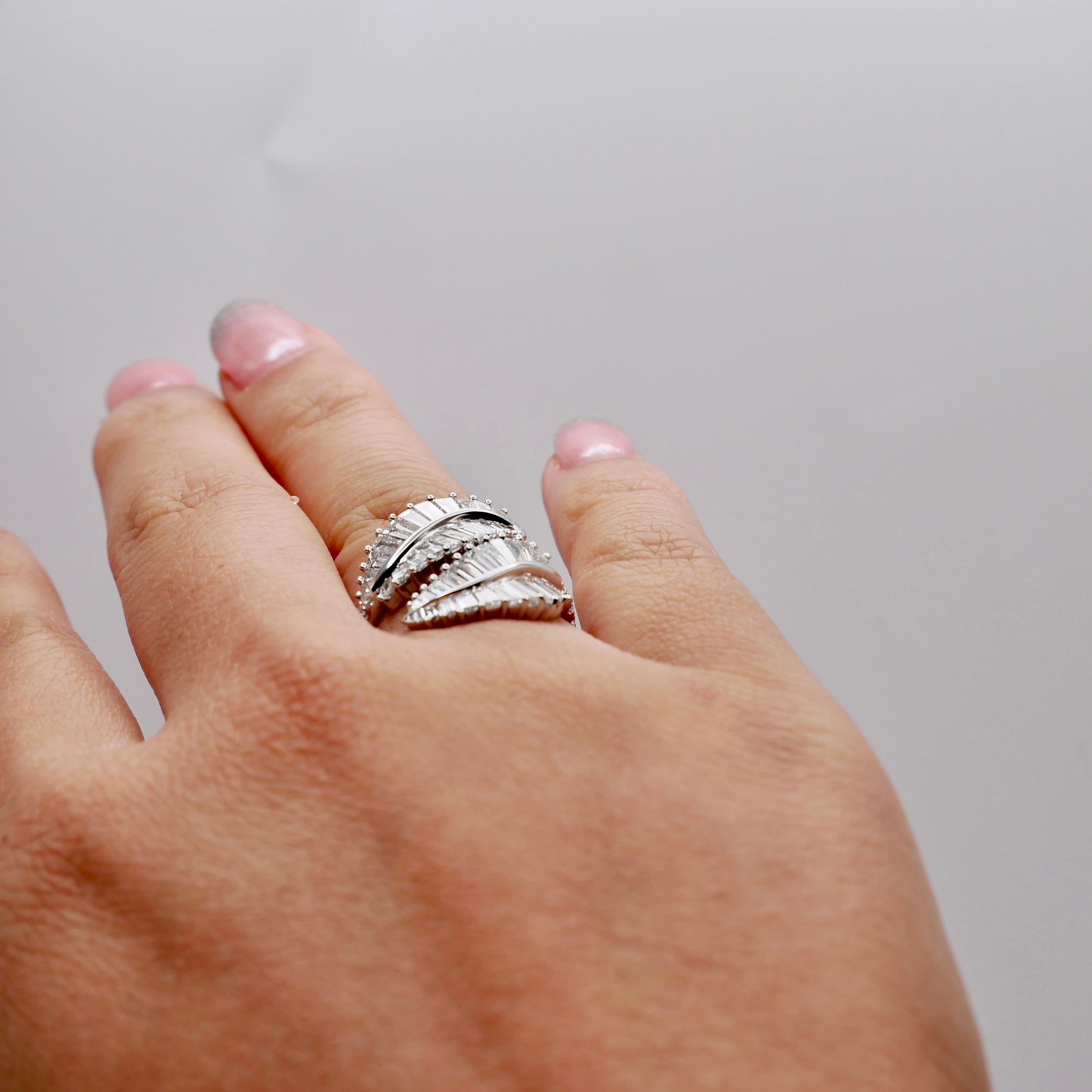 Double palm leaf ring with baguette lab diamonds in 18K white gold, view 10