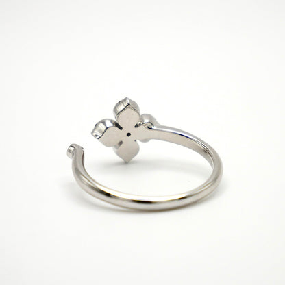 Diamond Clover Ring, view 11