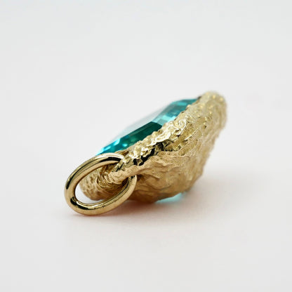 Baguette Cut Aquamarine Melted Hammered Gold Pendant, view 5