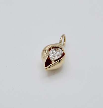 Lab Diamond Conch Shell Pendant, 18K Gold, view 5