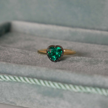 Georgian Victorian Heart Shaped Emerald and Gold Collet Button Back Ring, Blackened Gold, view 2
