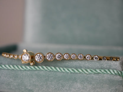 Gradient or Graduating Tennis Bracelet, view 5