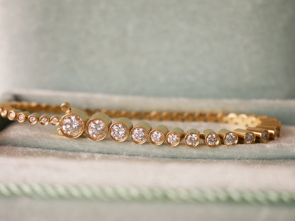 Gradient or Graduating Tennis Bracelet, view 6