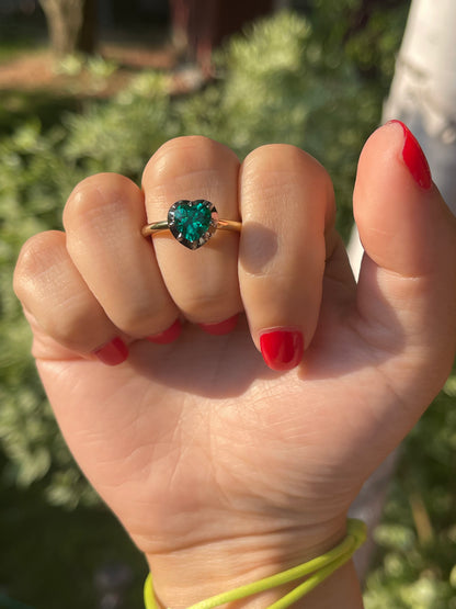Georgian Victorian Heart Shaped Emerald and Gold Collet Button Back Ring, Blackened Gold, view 8