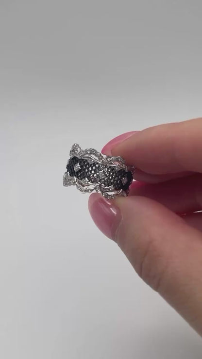 Lace Honeycomb Scalloped Ring, 18K Blackened Gold