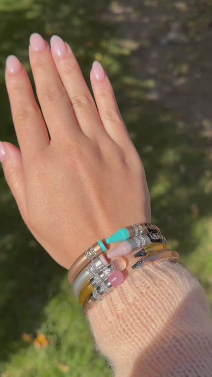 Bracelet jonc crayon en or 18 carats avec moissanite et néphrite rose, hypoallergénique, étanche et résistant au ternissement